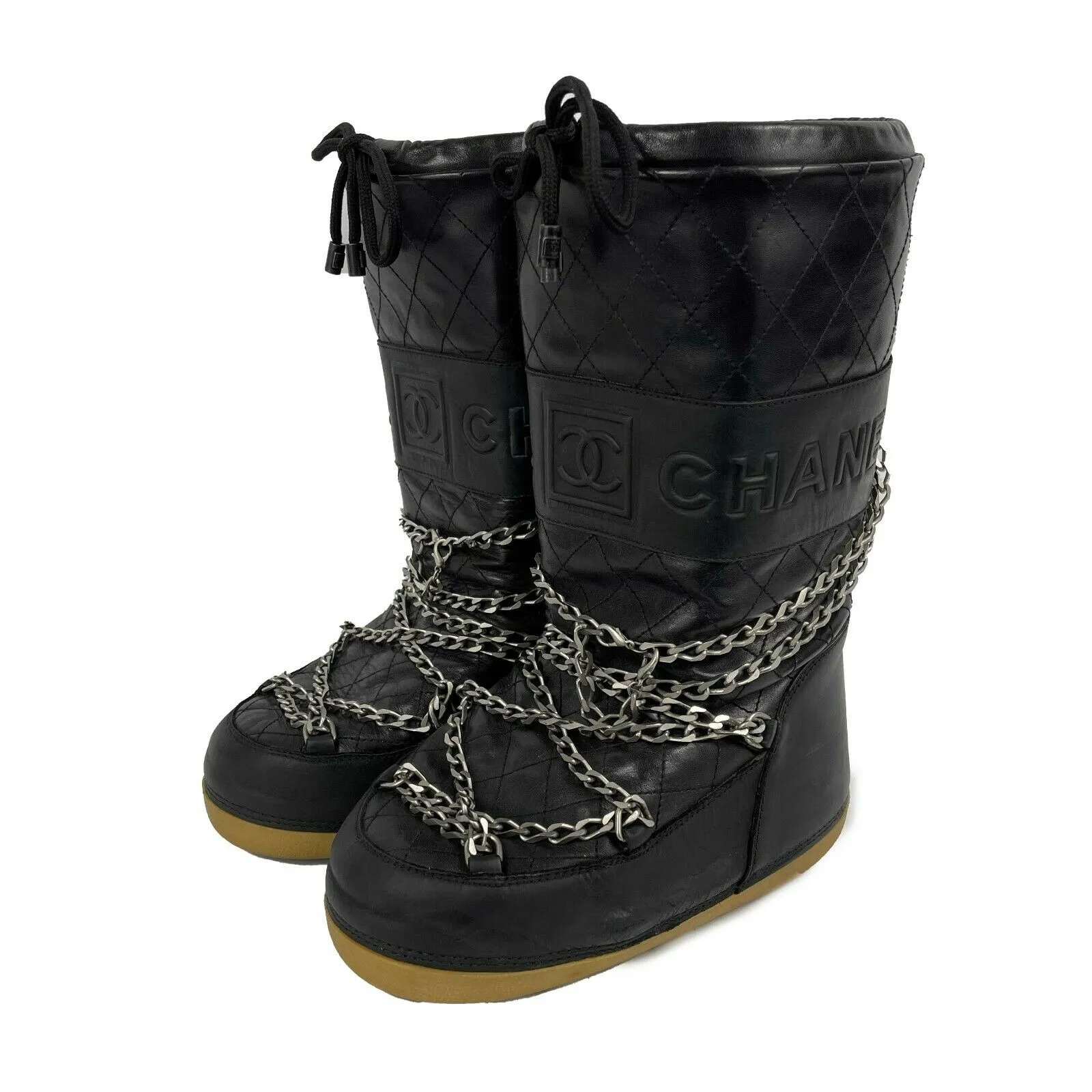 CHANEL - 06 Black Ski SnowBoots with Chain Link Detail - 38-40 fits US 7.5