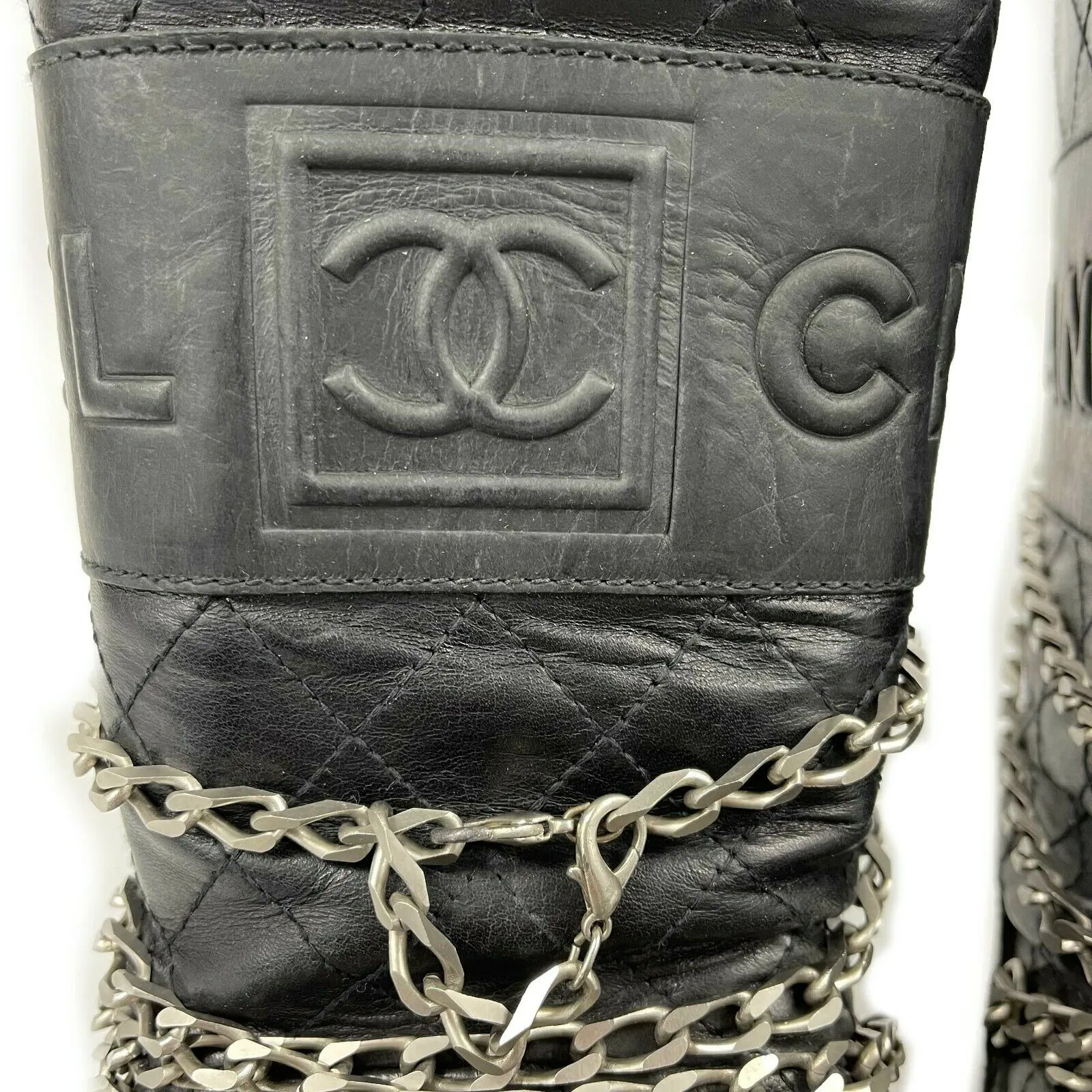 CHANEL - 06 Black Ski SnowBoots with Chain Link Detail - 38-40 fits US 7.5